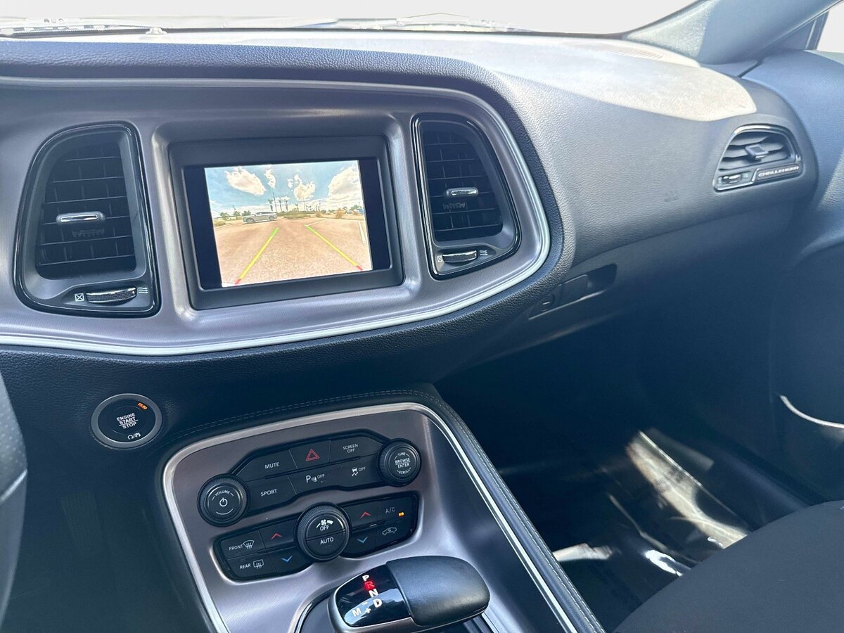 Used 2021 Dodge Challenger GT RWD image 17