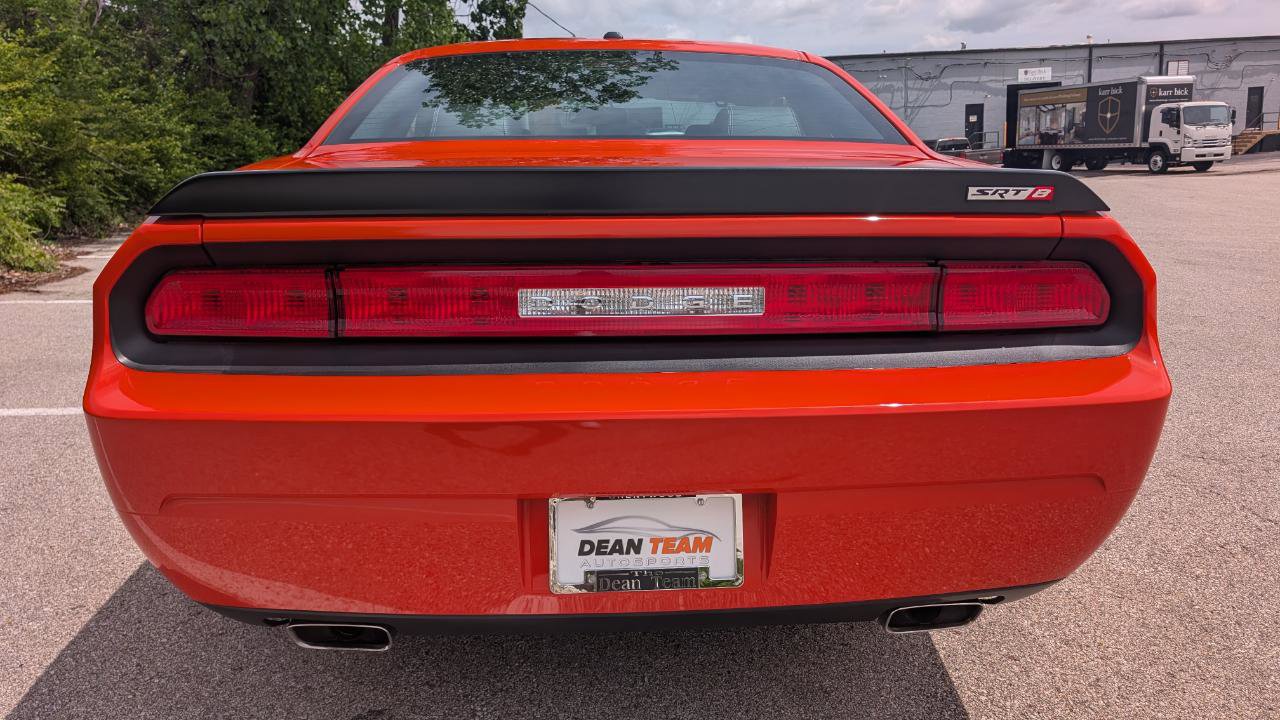 Used 2008 Dodge Challenger SRT8 RWD image 5