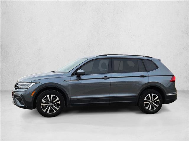 Used 2024 Volkswagen Tiguan S image 9
