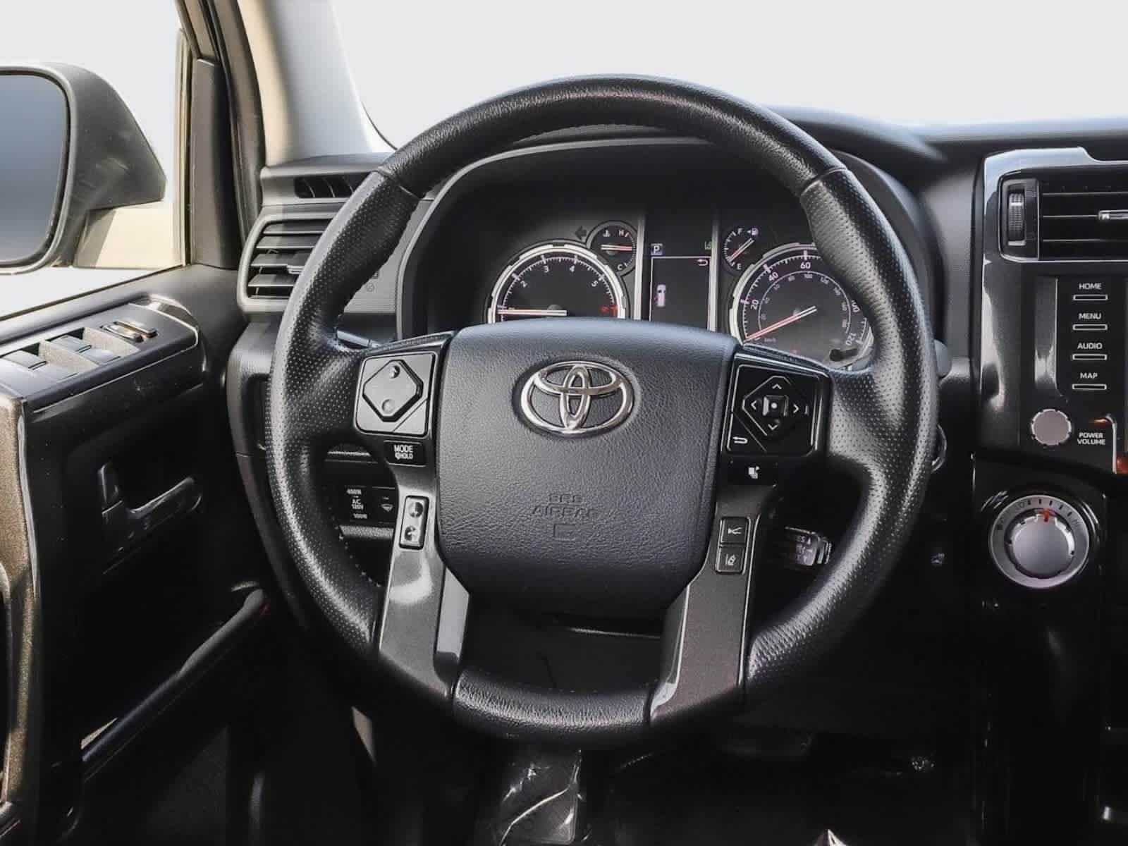 Used 2024 Toyota 4Runner TRD Off-Road Premium w/ Off Road Premium Plus Package AWD/4WD image 22