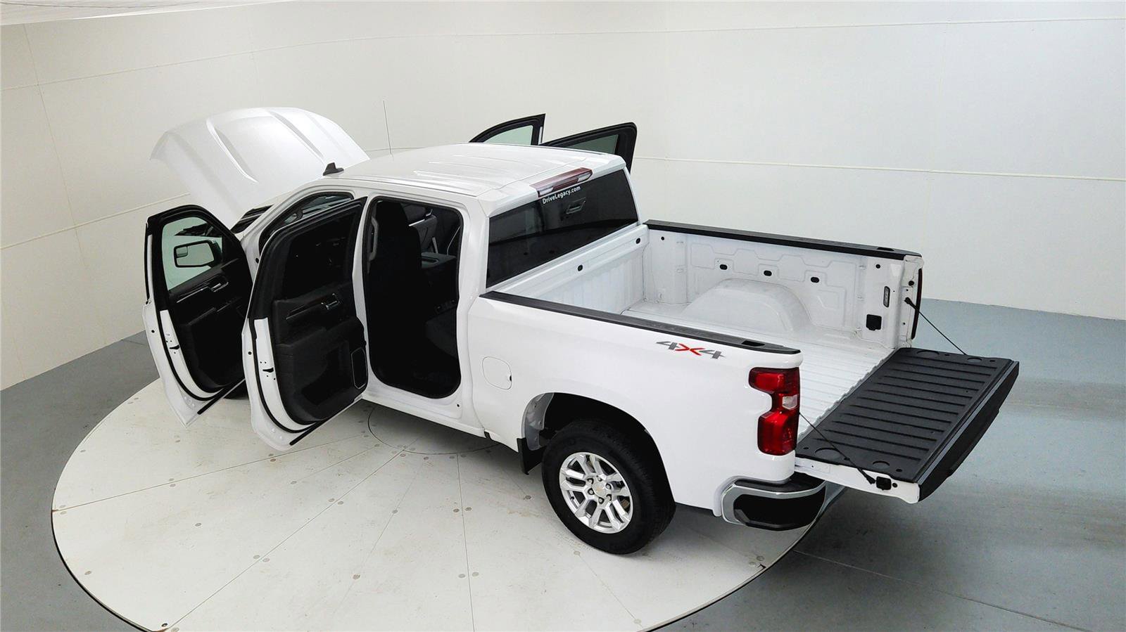 Used 2023 Chevrolet Silverado 1500 LT image 20