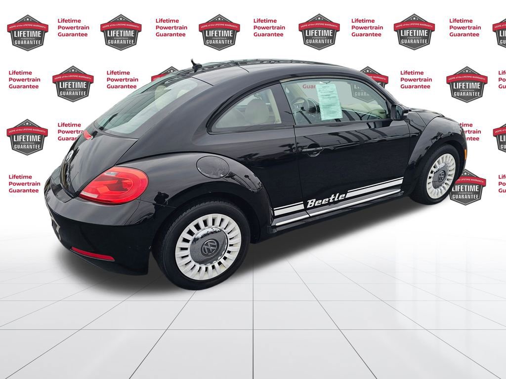 Used 2013 Volkswagen Beetle 2.5 image 7