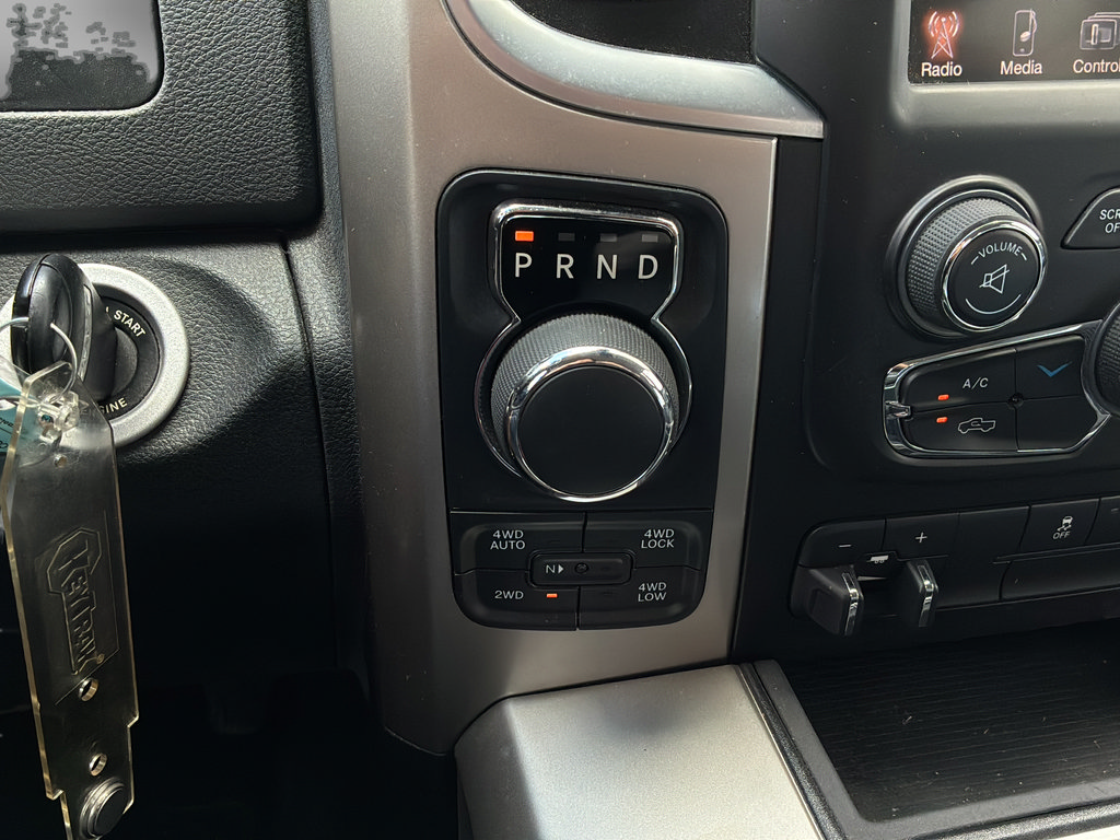 Used 2016 RAM 1500 Lone Star AWD/4WD image 23