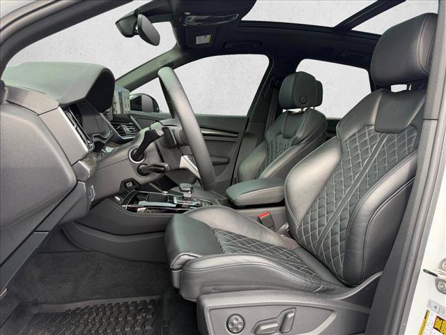 Used 2023 Audi SQ5 Premium Plus w/ Premium Plus Package AWD/4WD image 17