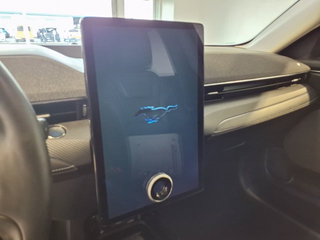 Used 2025 Ford Mustang Mach-E Premium RWD image 12
