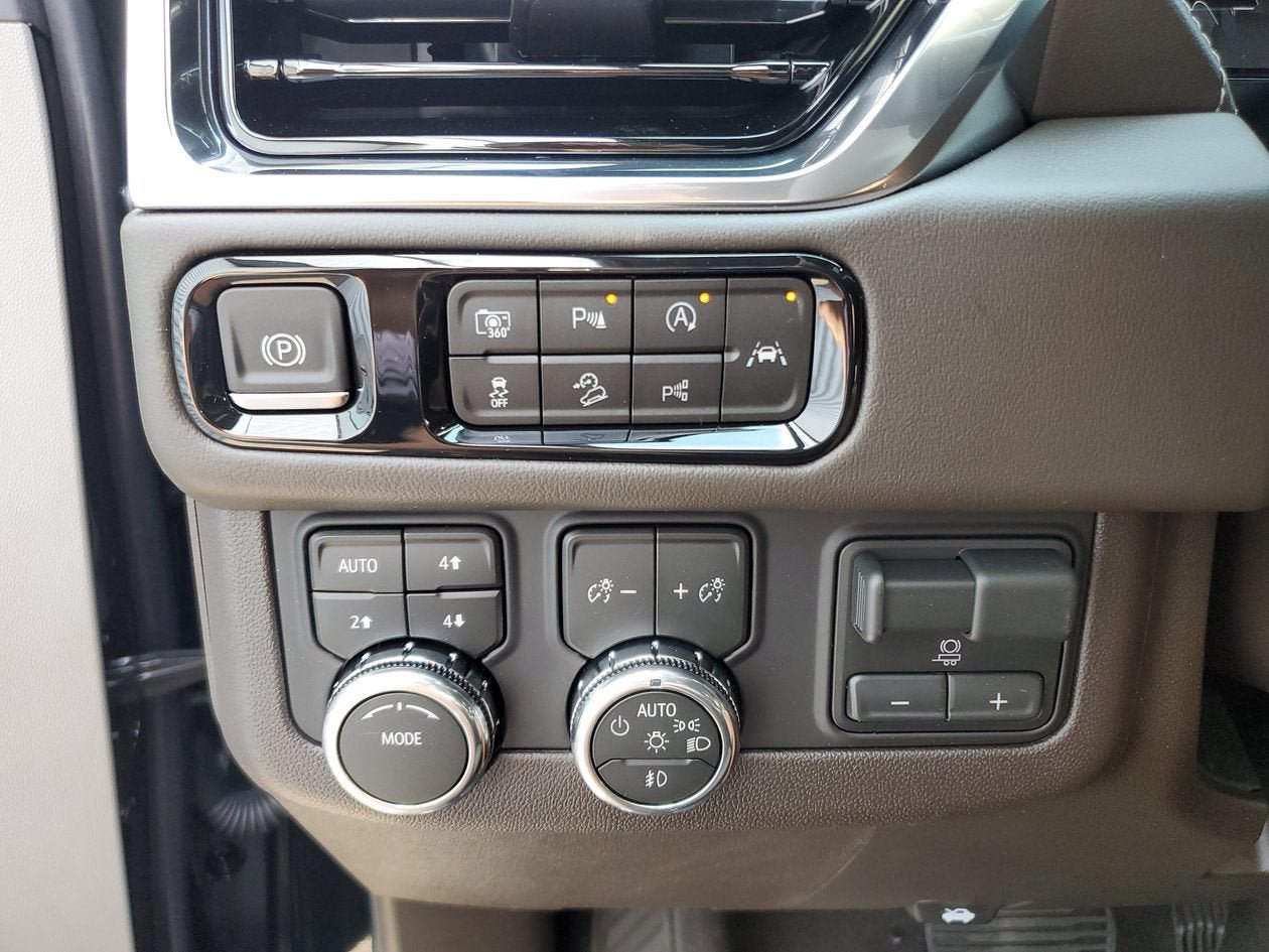 New 2026 GMC Yukon XL Elevation w/ Elevation Premium Package AWD/4WD image 29
