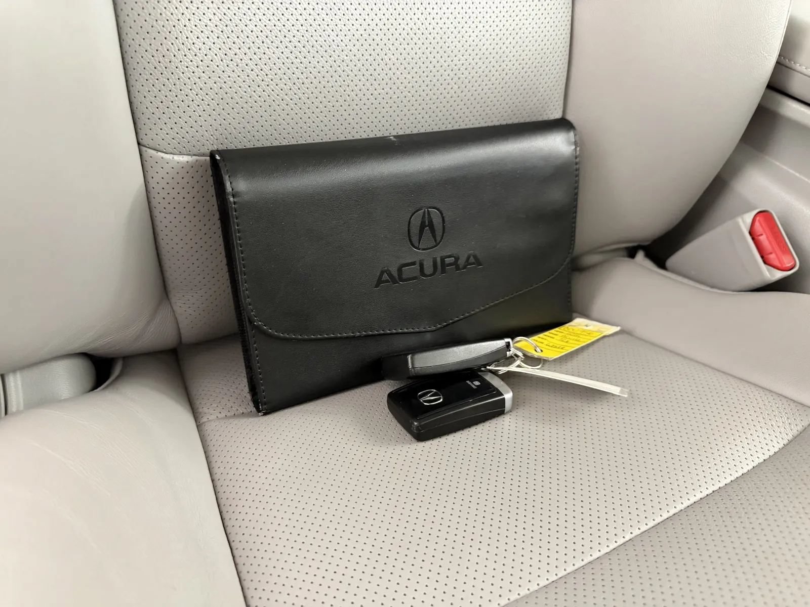 Used 2015 Acura TLX w/ Advance Package FWD image 40
