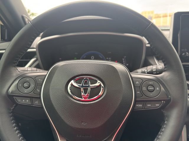 Used 2024 Toyota Corolla Cross AWD Hybrid w/ Convenience Package image 40