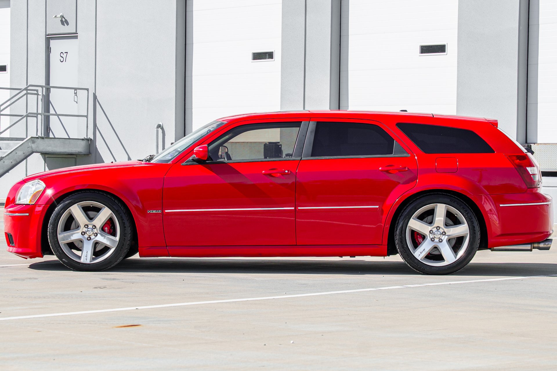 Used 2007 Dodge Magnum SRT8 w/ SRT Option Group III RWD image 11