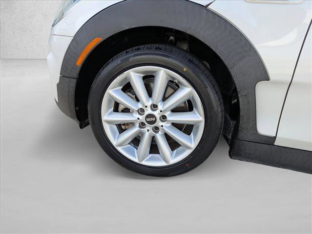 Used 2024 MINI Cooper Clubman S w/ Signature Upholstery Package image 24