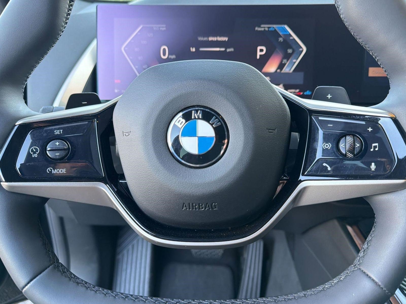 Used 2025 BMW X3 xDrive30i w/ Premium Package AWD/4WD image 17