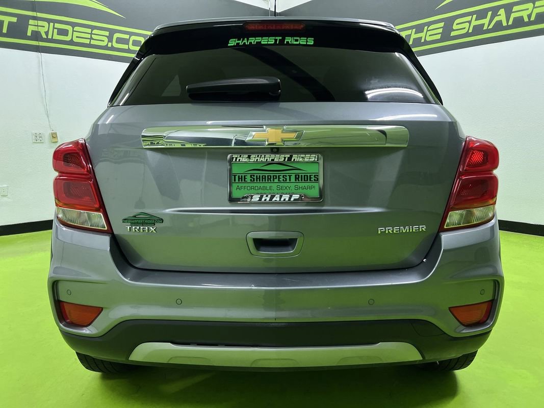 Used 2020 Chevrolet Trax Premier w/ LPO, Cargo Package FWD image 8