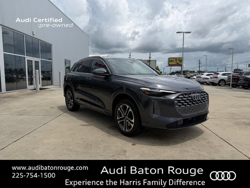 Certified 2025 Audi Q5 Premium Plus w/ Premium Plus AWD/4WD image 5