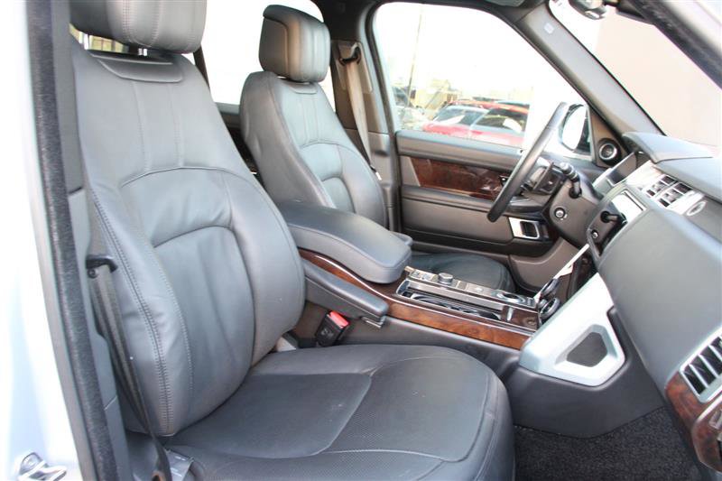 Used 2020 Land Rover Range Rover HSE AWD/4WD image 13