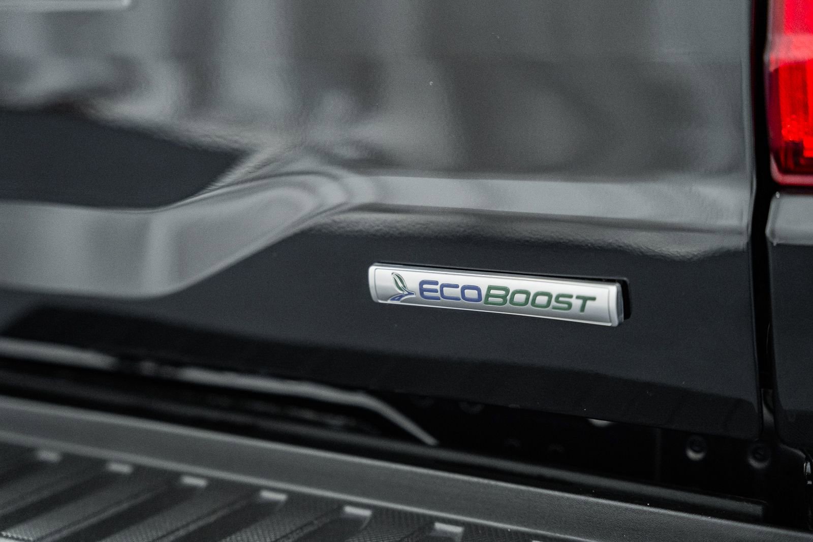 Certified 2023 Ford F150 Lariat w/ Equipment Group 502A High image 10