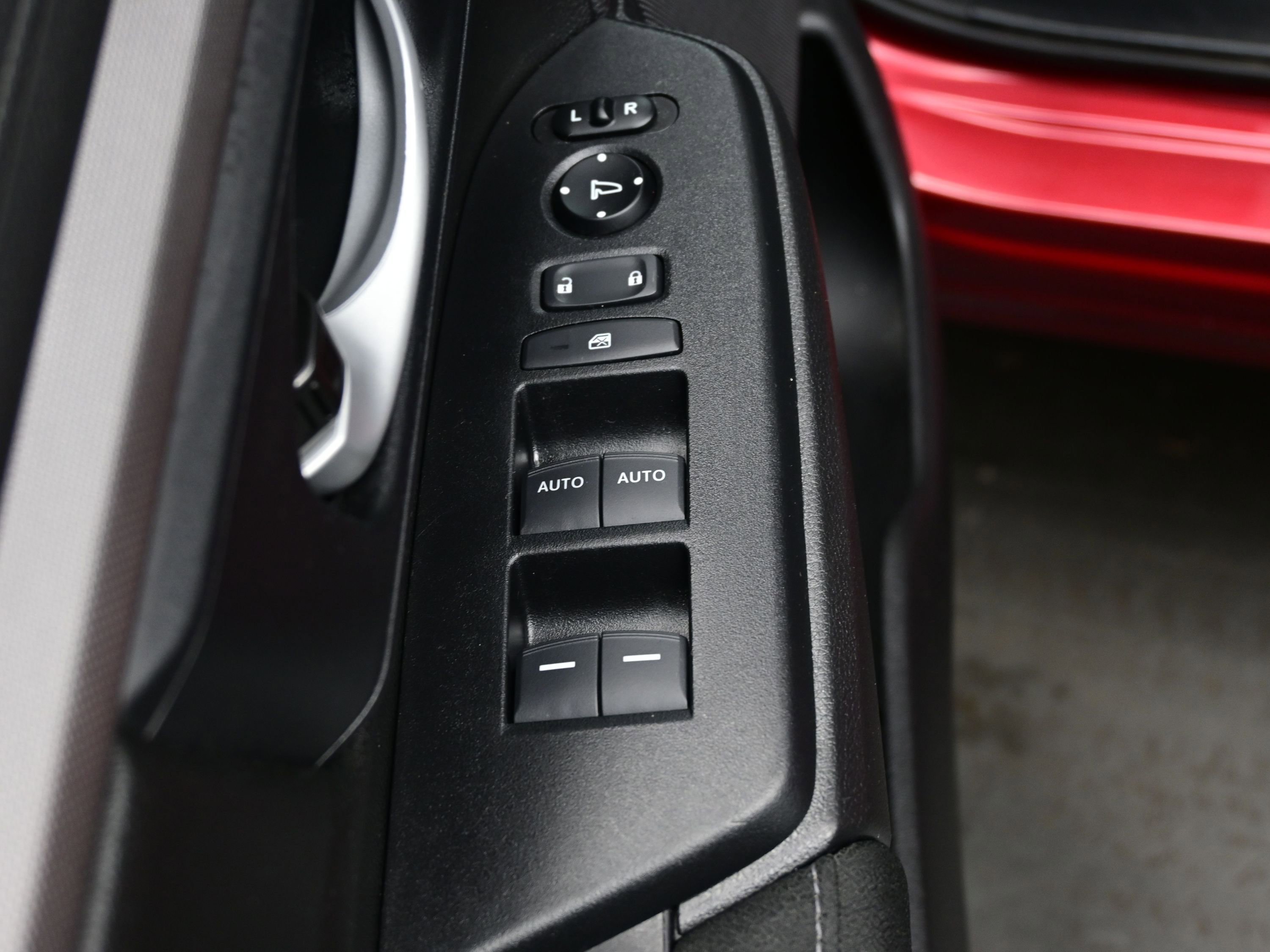 Used 2021 Honda CR-V Special Edition image 10