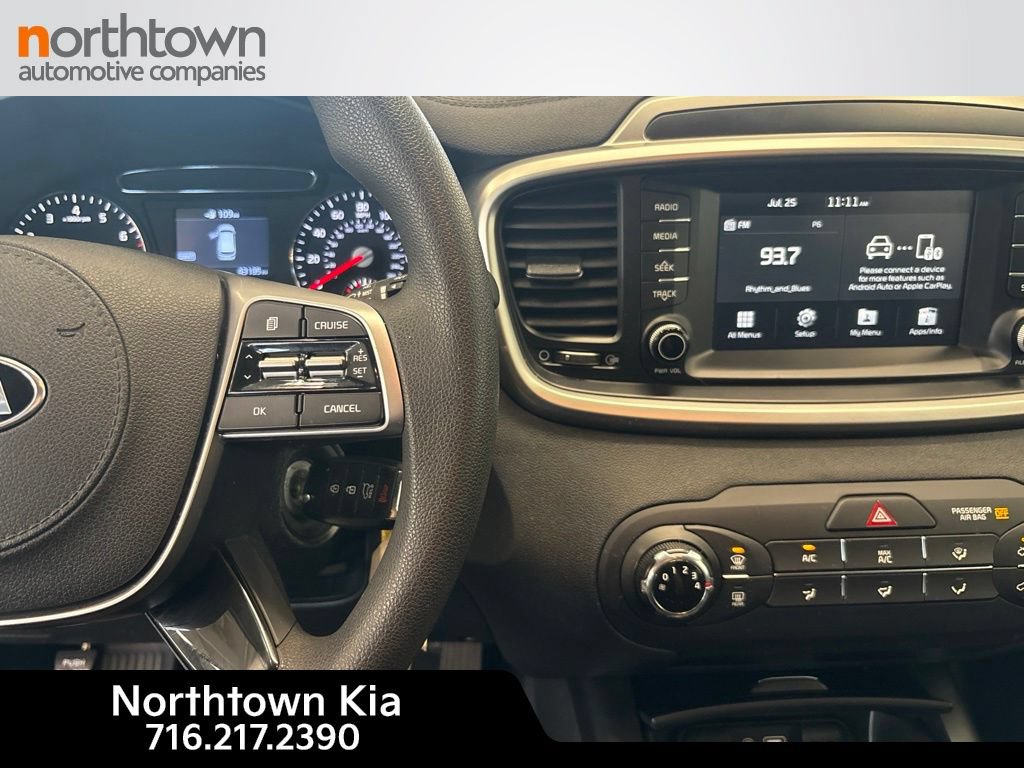 Used 2020 Kia Sorento LX FWD image 24
