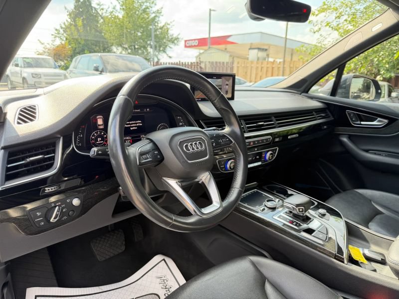 Used 2019 Audi Q7 3.0T Prestige AWD/4WD image 14