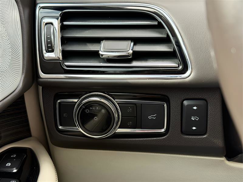 Used 2020 Lincoln Navigator L Black Label AWD/4WD image 22