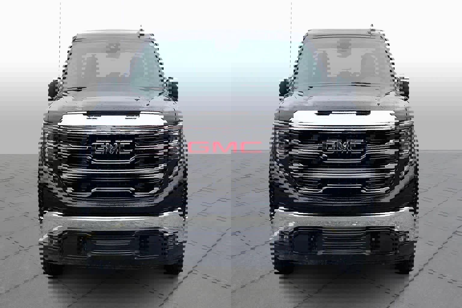 Used 2025 GMC Sierra 1500 SLT image 3