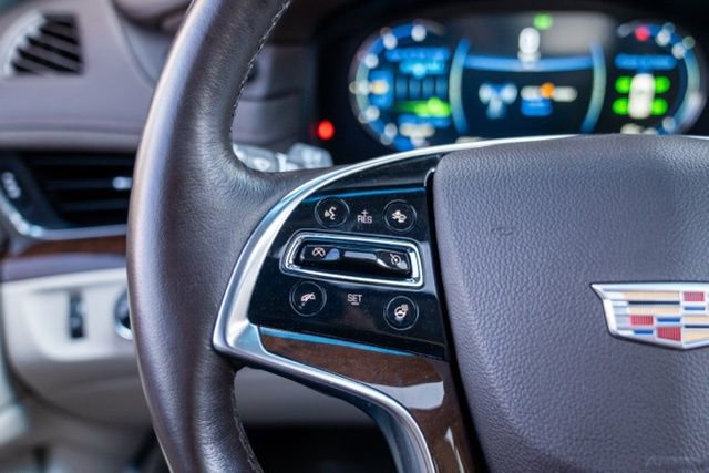Used 2016 Cadillac Escalade Luxury image 29