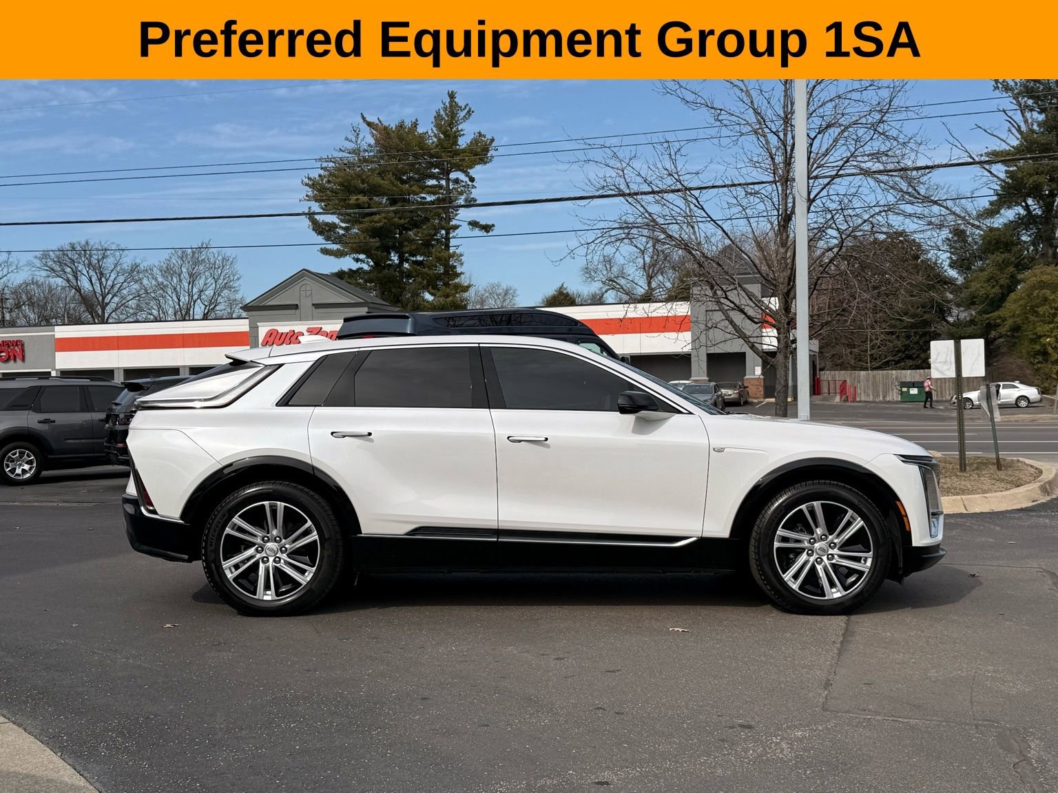 Used 2024 Cadillac Lyriq Tech image 2