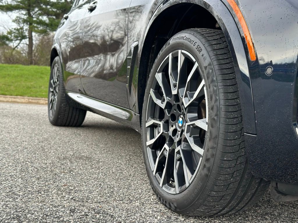 Certified 2024 BMW X5 M60i image 9