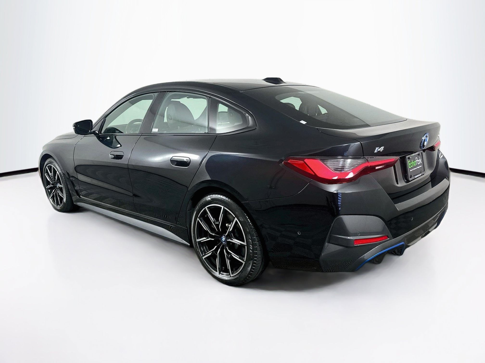 Used 2023 BMW i4 eDrive40 w/ M Sport Package RWD image 5