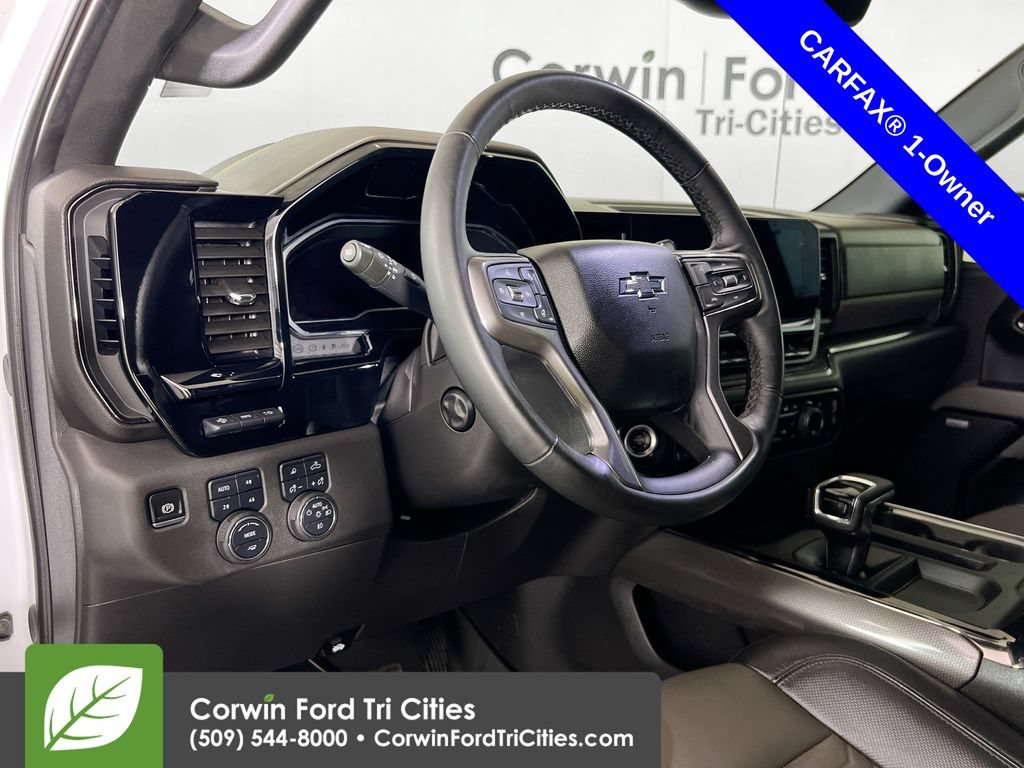 Used 2025 Chevrolet Silverado 1500 ZR2 w/ Technology Package AWD/4WD image 3