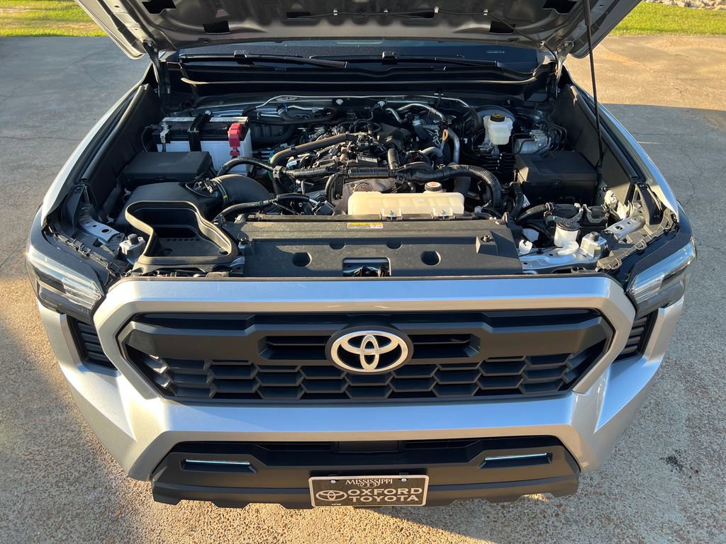 Used 2024 Toyota Tacoma TRD Sport RWD image 13