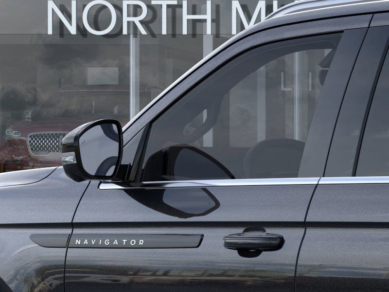 New 2025 Lincoln Navigator L Black Label image 20
