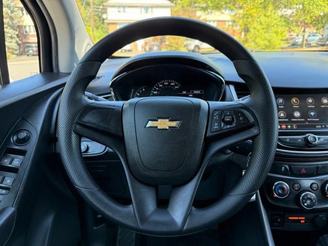 Used 2018 Chevrolet Trax LS image 16