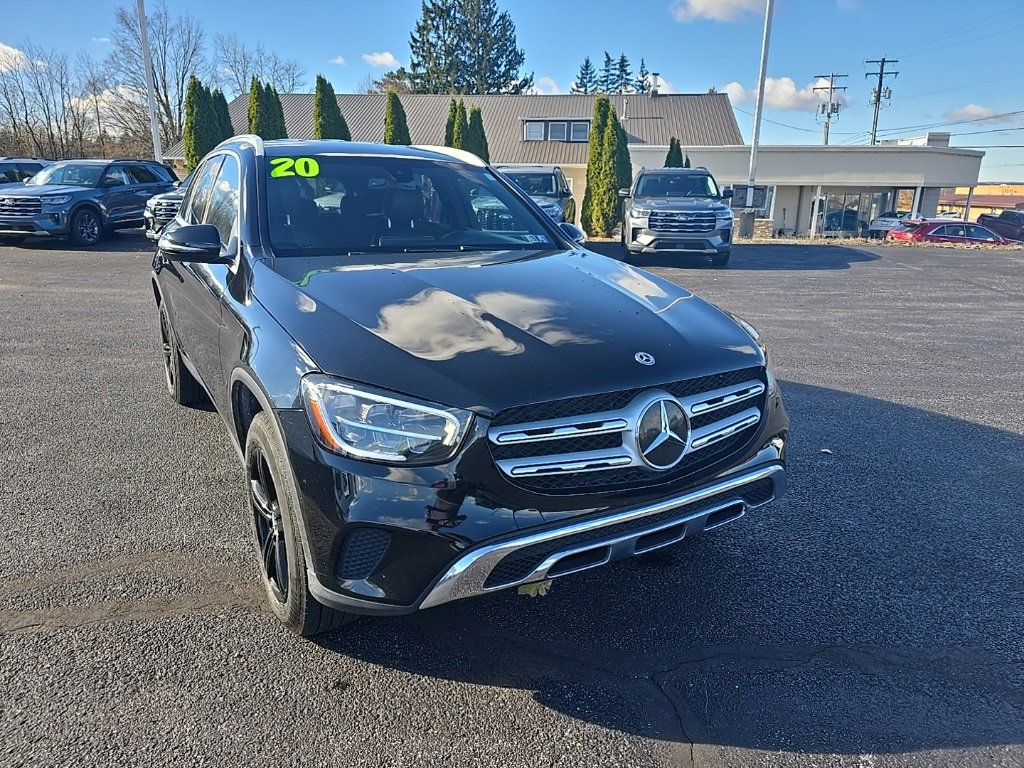 Used 2020 Mercedes-Benz GLC 300 4MATIC image 3