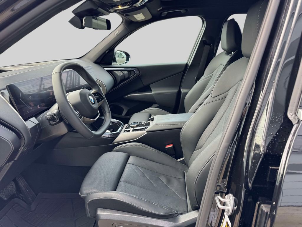 New 2025 BMW X3 xDrive30i w/ Premium Package image 10