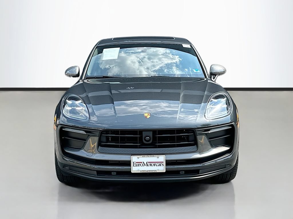 Certified 2026 Porsche Macan Turbo AWD/4WD image 6