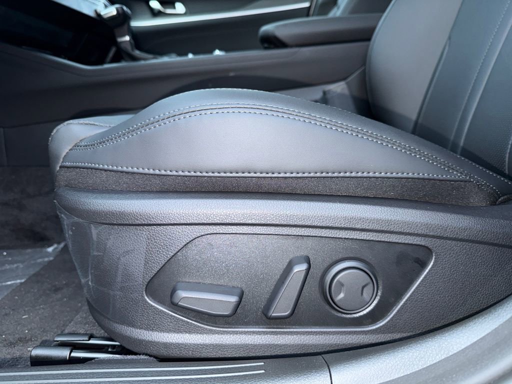 New 2026 Kia K5 EX image 10