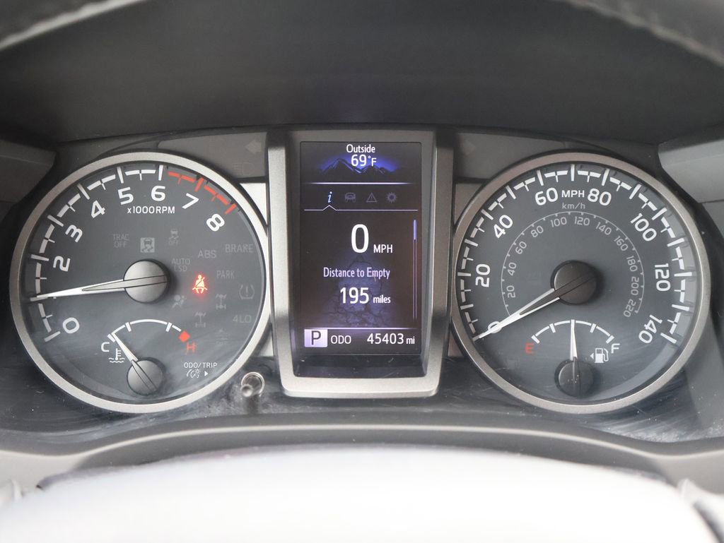 Used 2023 Toyota Tacoma TRD Off-Road image 28
