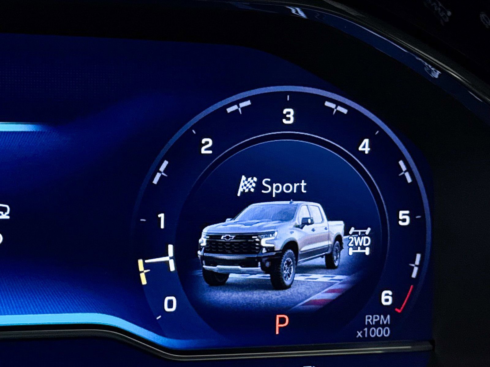 Used 2025 Chevrolet Silverado 1500 ZR2 w/ Technology Package image 9