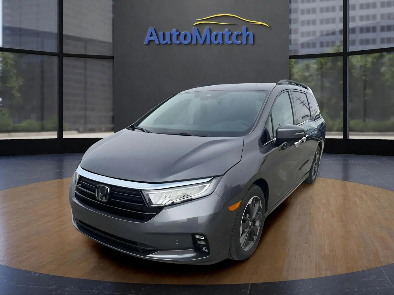 Used 2024 Honda Odyssey Elite image 3
