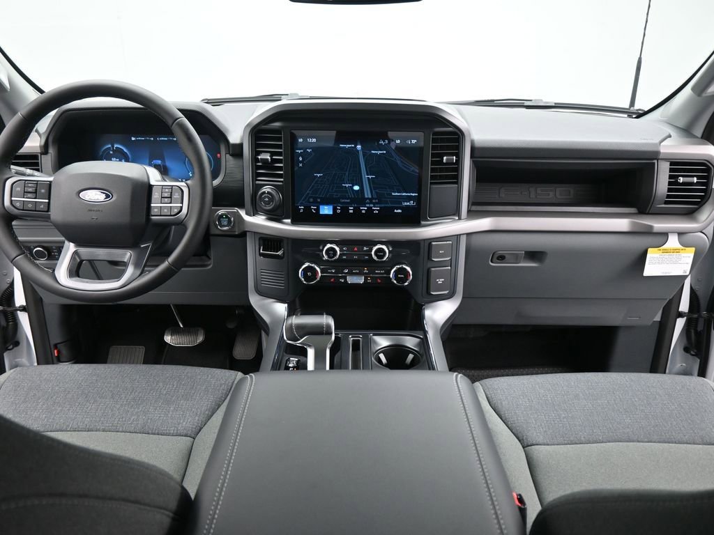 New 2025 Ford F150 Lightning XLT image 23