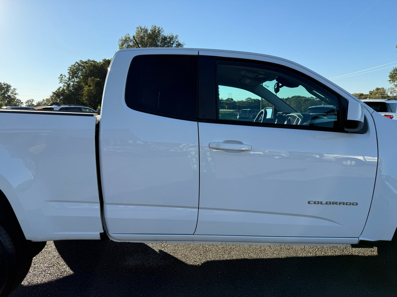Used 2022 Chevrolet Colorado LT w/ Fleet Safety Package image 37