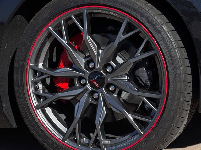 Used 2024 Chevrolet Corvette Stingray Preferred Cpe w/ 2LT image 19