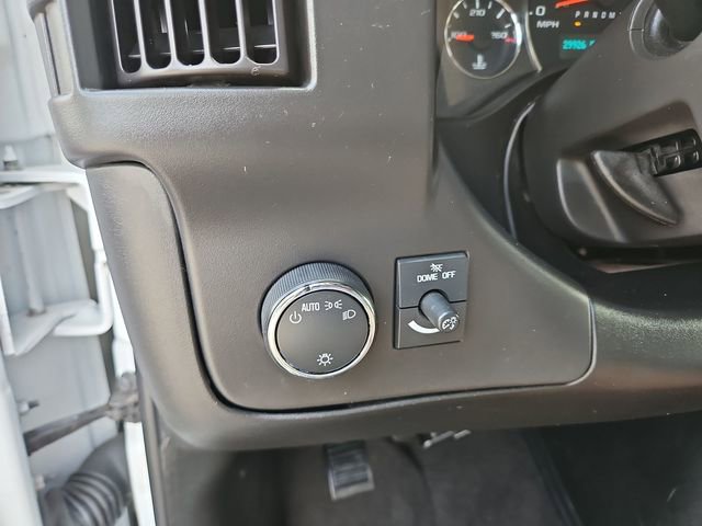Used 2023 Chevrolet Express 3500 LT w/ LT Preferred Equipment Group RWD image 16