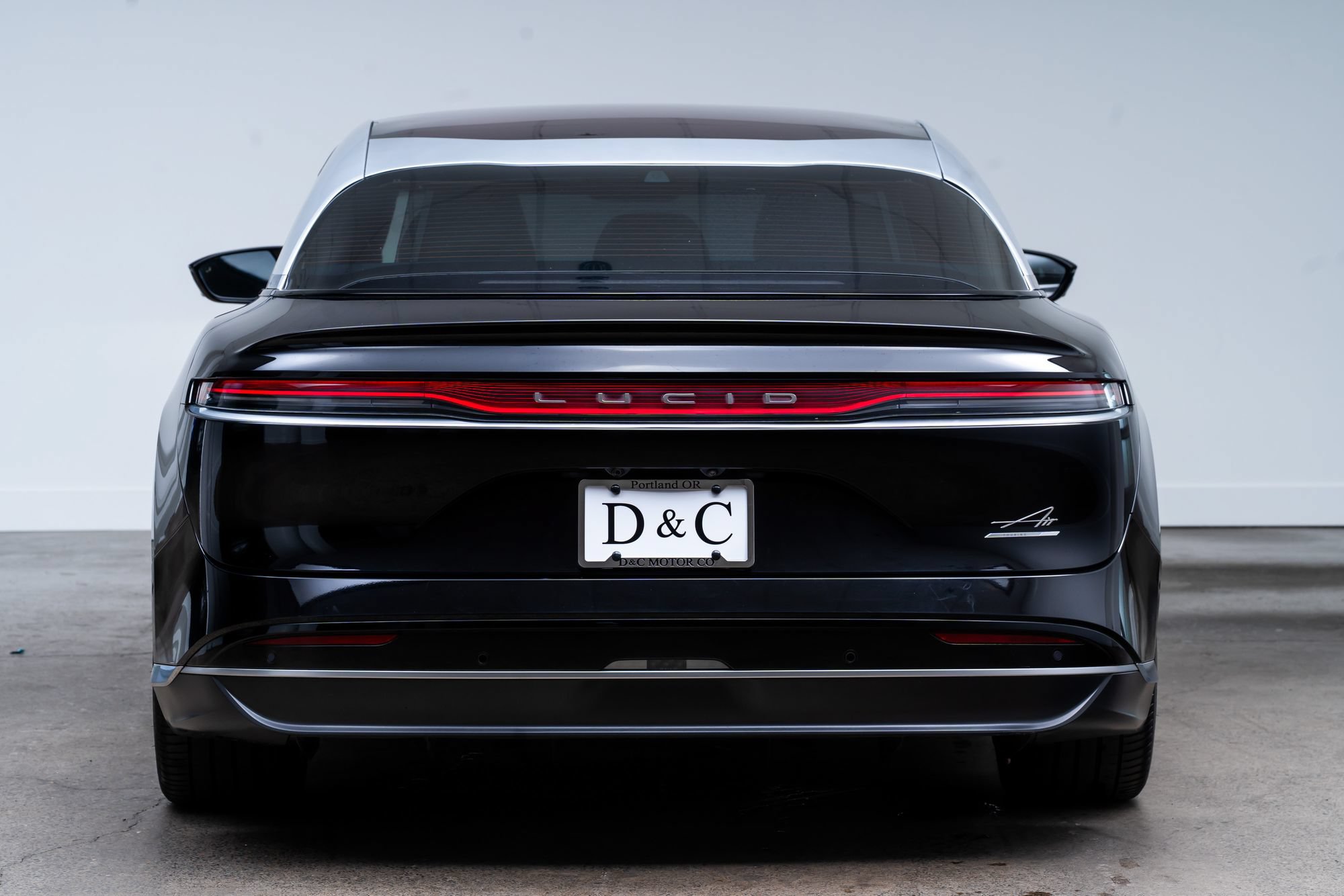 Used 2023 Lucid Air Touring AWD/4WD image 5