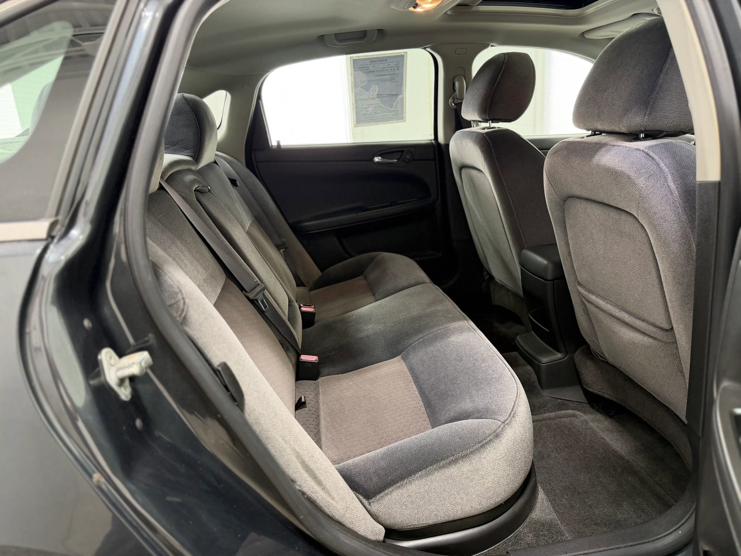 Used 2013 Chevrolet Impala LT w/ LT Sunroof Package FWD image 29