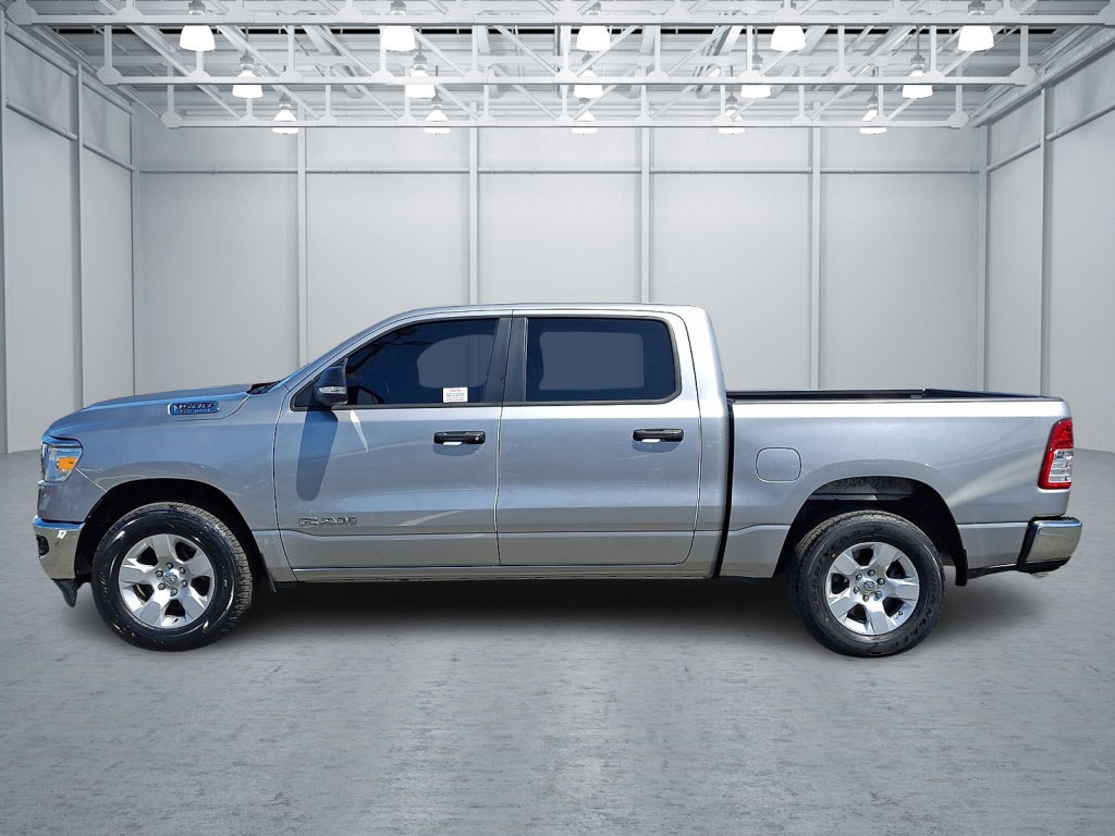 Used 2023 RAM 1500 Big Horn AWD/4WD image 2
