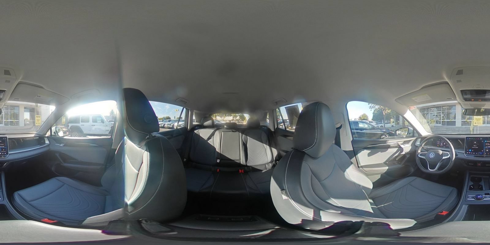 Used 2026 Volkswagen Tiguan SE FWD image 43