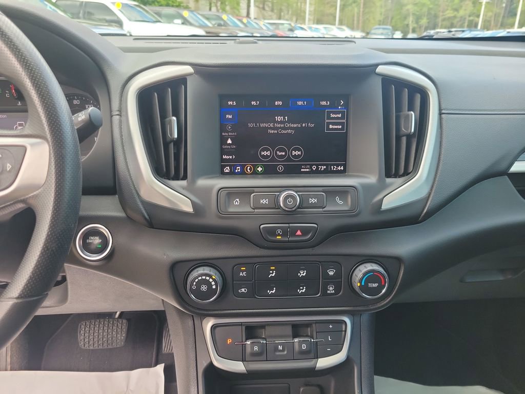 Used 2022 GMC Terrain SLE image 26