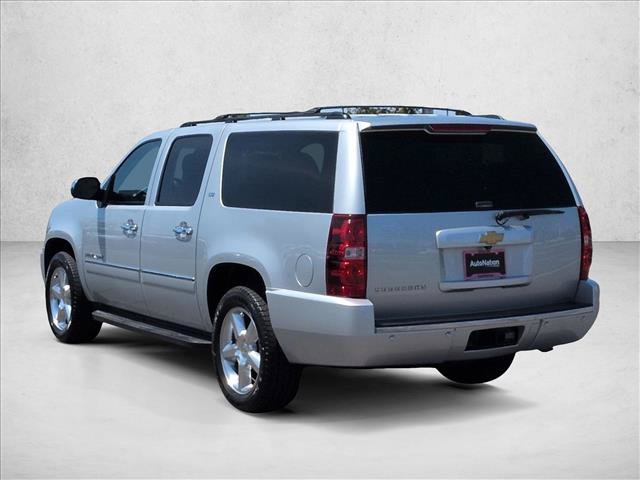 Used 2013 Chevrolet Suburban LTZ RWD image 6