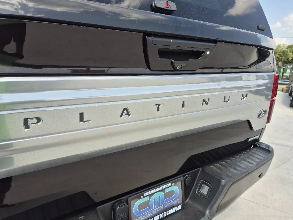 Used 2019 Ford F150 Platinum w/ Equipment Group 701A Luxury AWD/4WD image 15